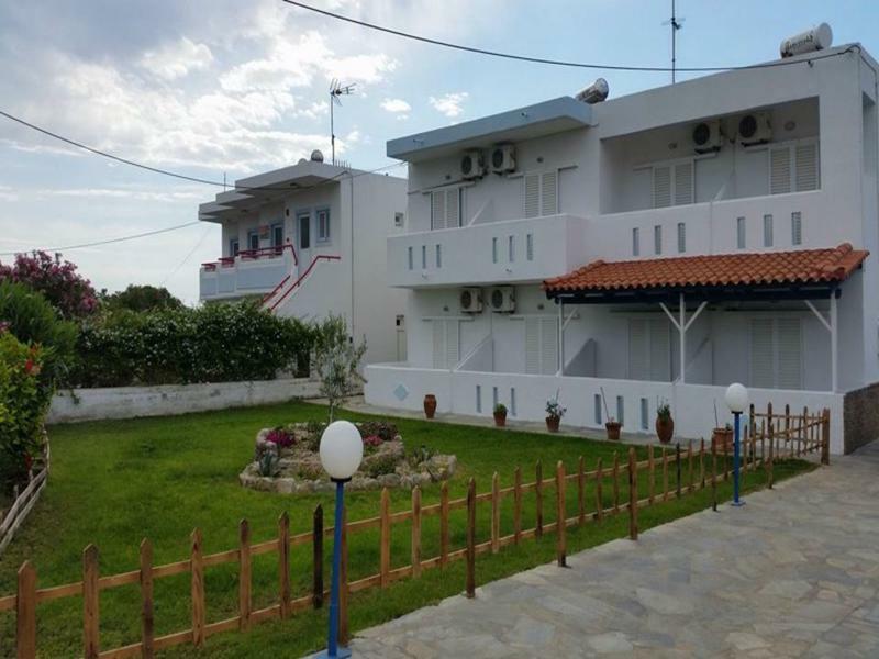 Villa Bel Passo Apartments Кефалос Екстериор снимка